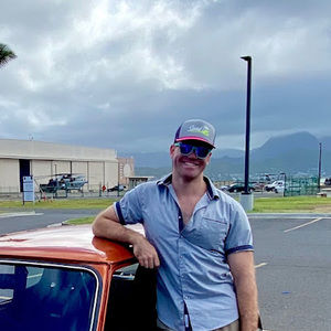 Meet your Posher, Capt dustin